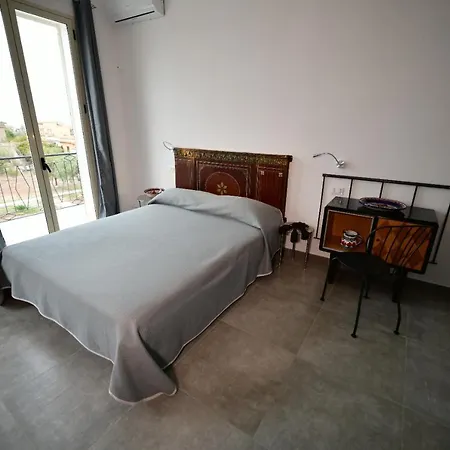 לינה וארוחת בוקר Inkantu 4*